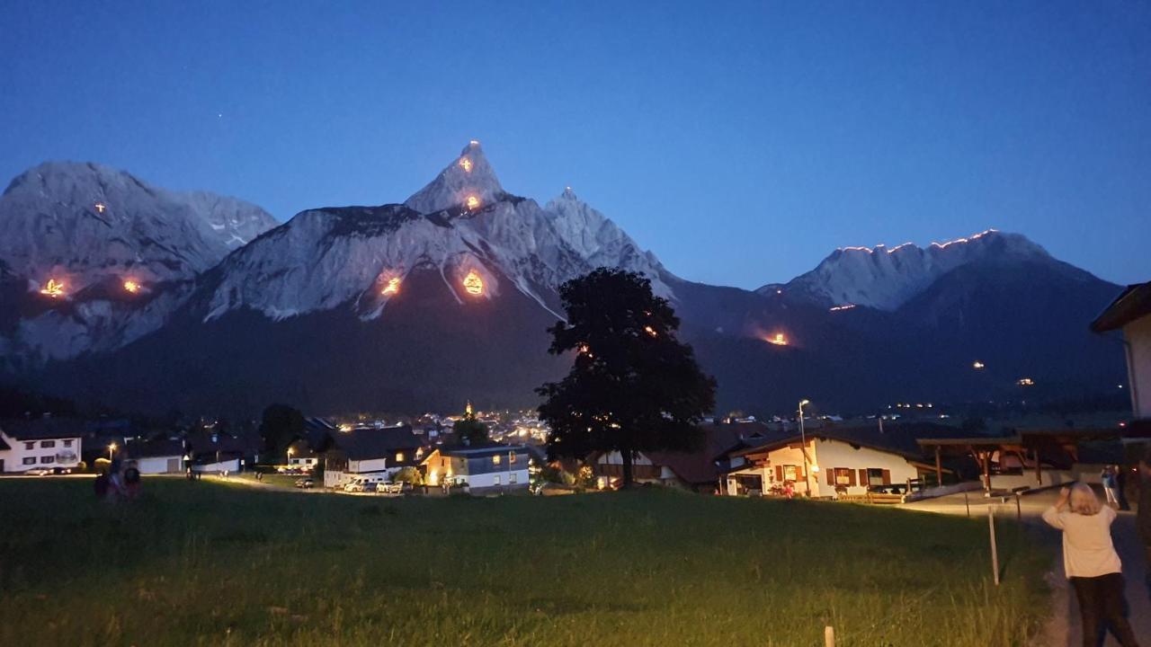 Höfen Chalet Panorama Tirol מראה חיצוני תמונה